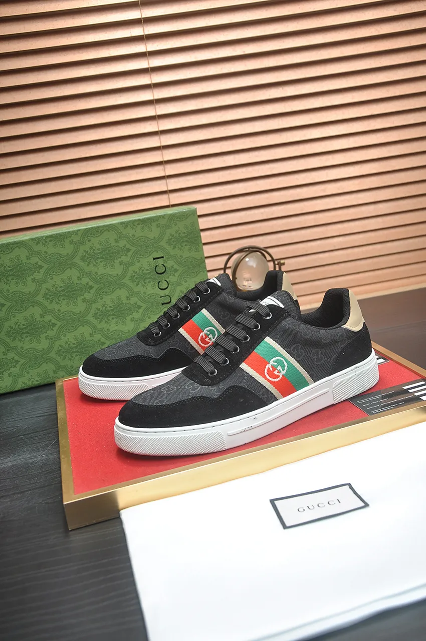 Men's men's shoes💰440💶[GUCCI] official website 1:1 men's sports shoes are now on the market. They are made of original fabric + water-dyed sheepskin lining, plus the official website original 1:1 comfortable outsole. Fashionable and versatile, super comfortable and breathable. Standard shoe size 38/45 (custom-made size 45 is non-refundable)